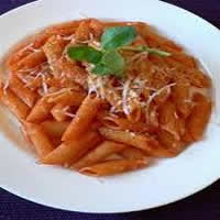 Domatesli Penne Makarna